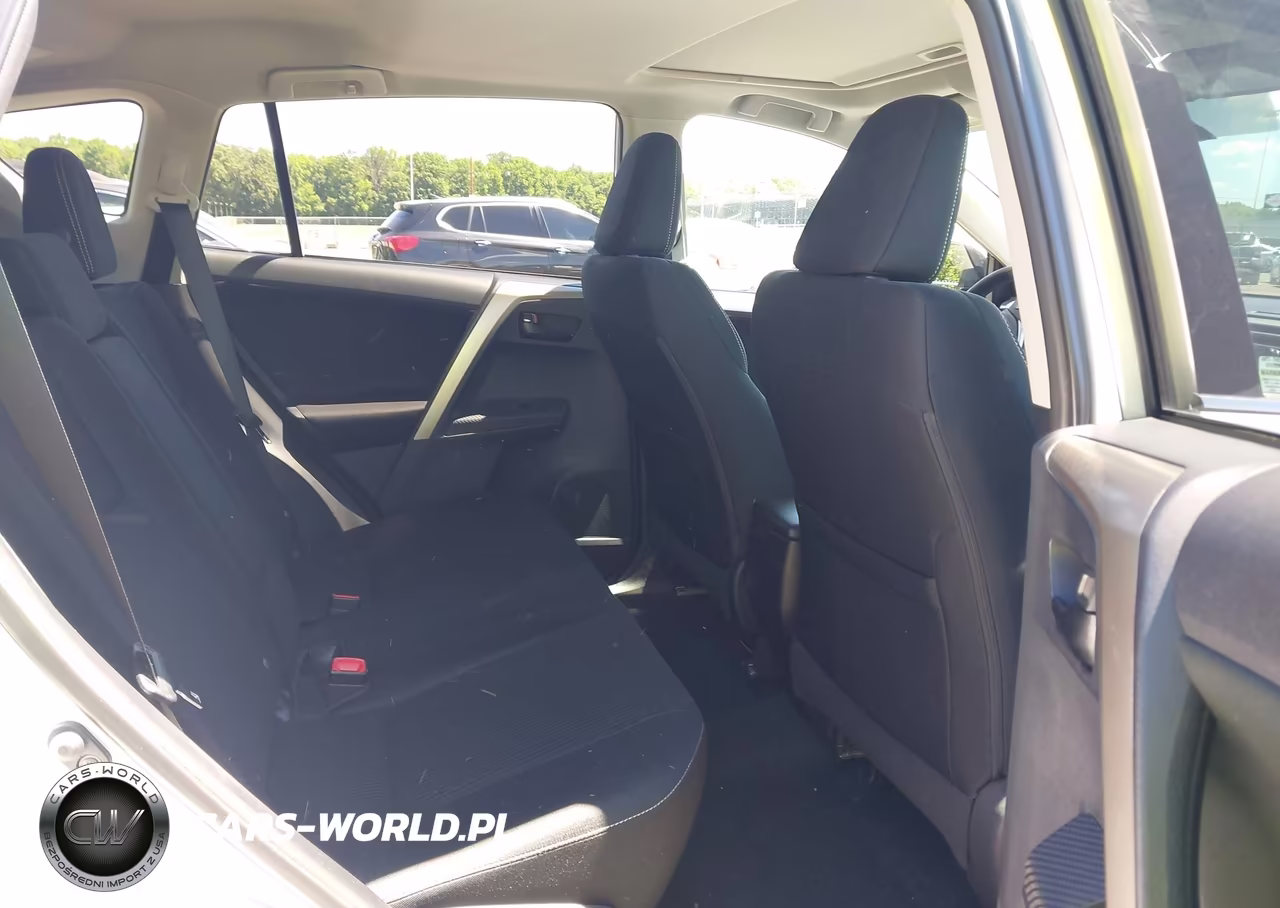 2013 Toyota Rav4 Xle VIN:2T3RFREV2DW067053 - 8