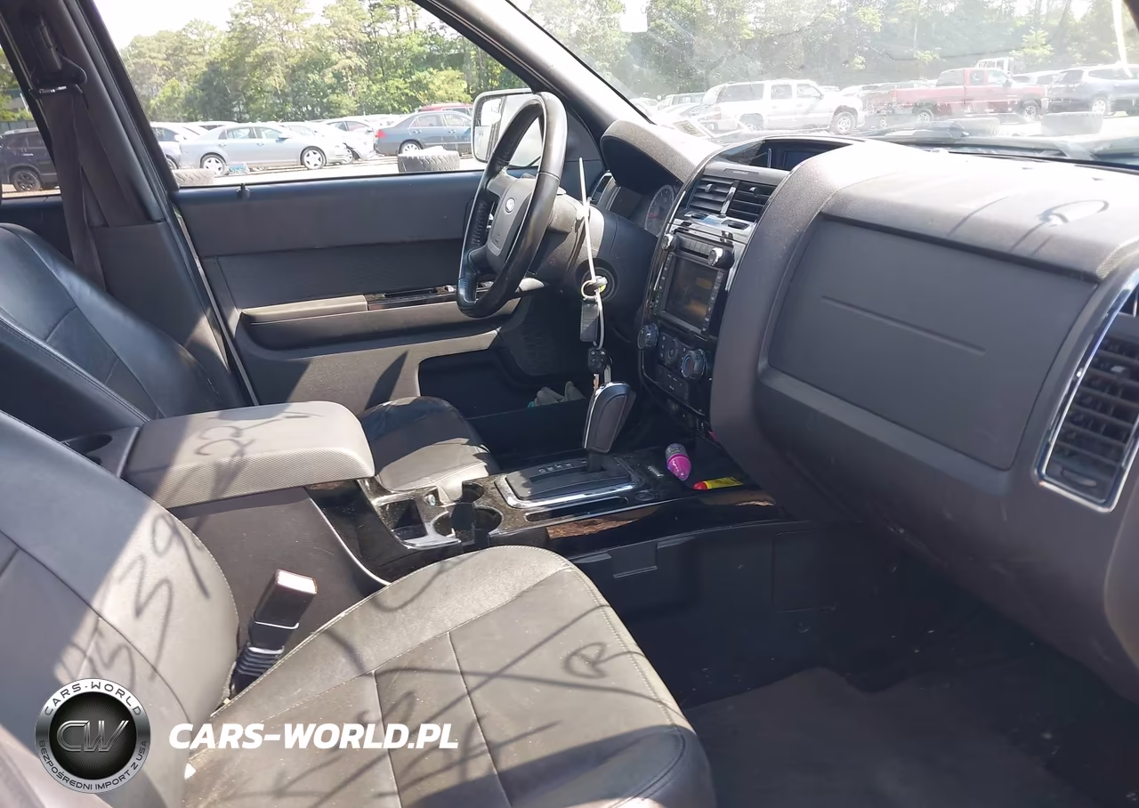 2010 Ford Escape Limited VIN:1FMCU9EG4AKD10214 - 5