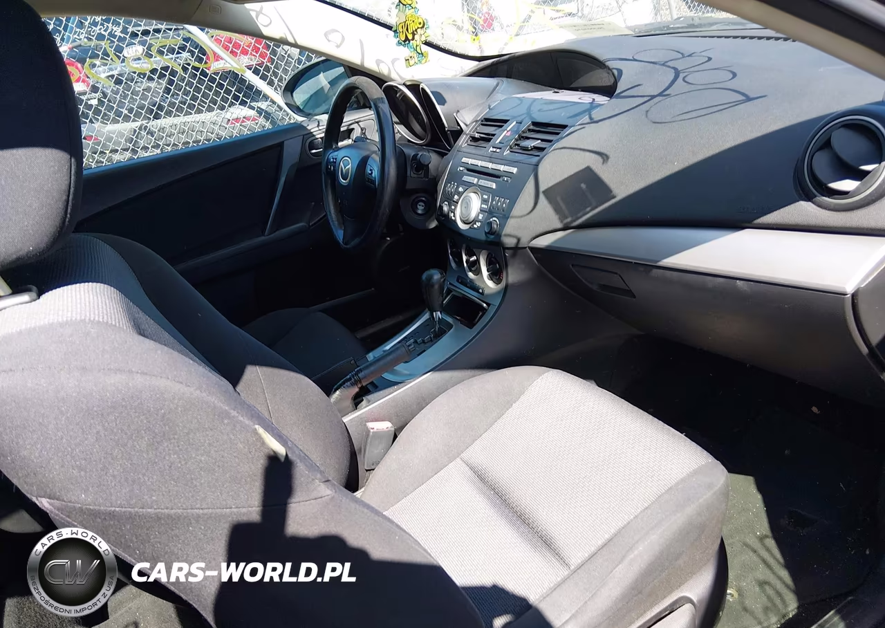 2010 Mazda Mazda3 I Touring VIN:JM1BL1SG3A1141110 - 5