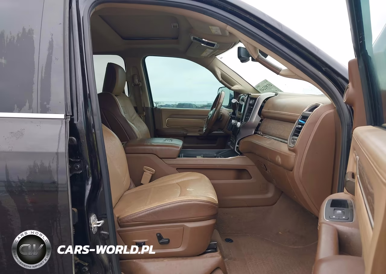 2019 Ram 2500 Longhorn 4X4 6'4 Box VIN:3C6UR5GL4KG709072 - 5