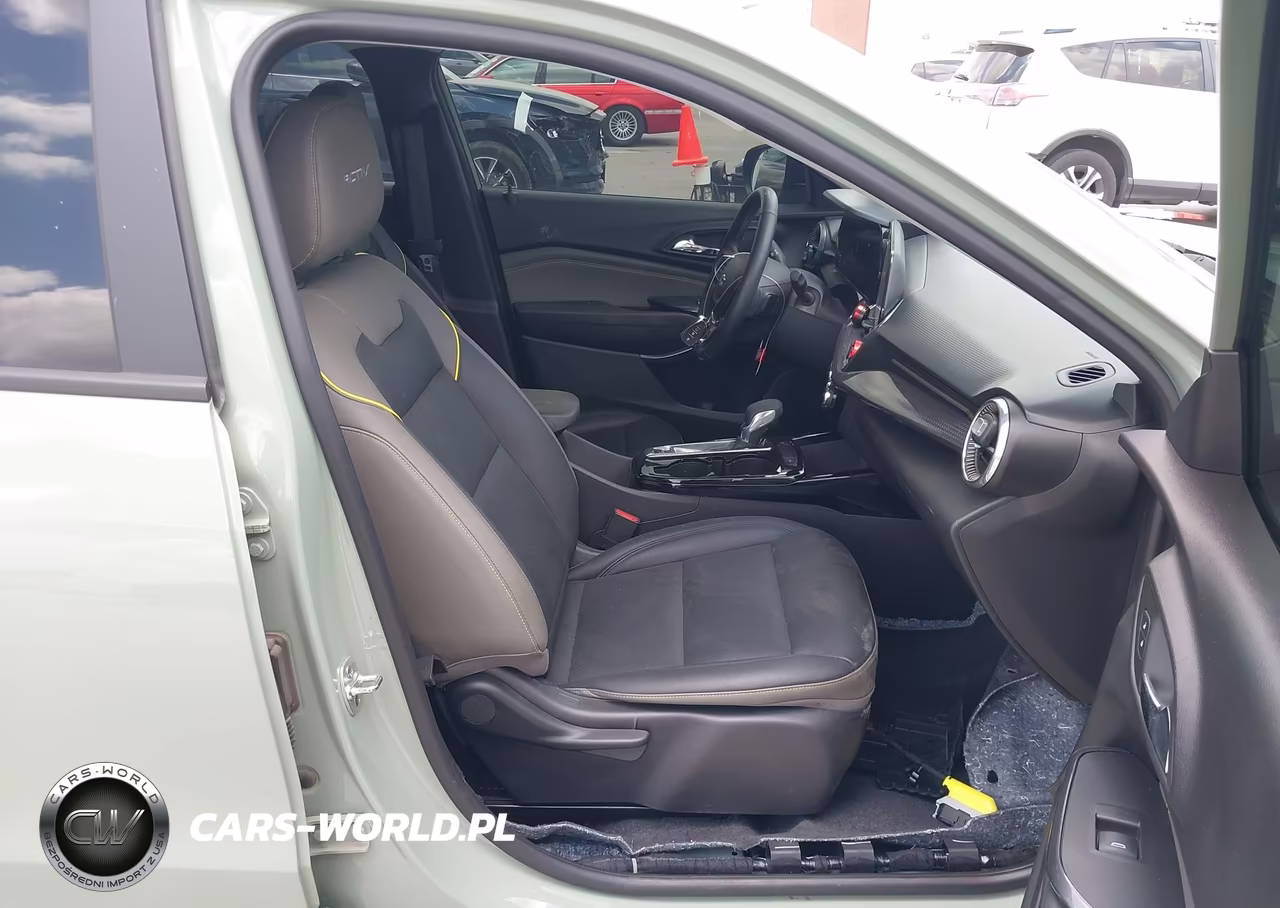 2025 Chevrolet Trax Fwd Activ VIN:KL77LKEP4SC172814 - 5
