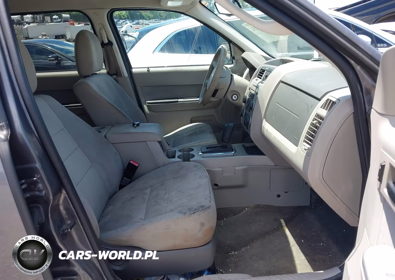 2011 Ford Escape Xlt VIN:1FMCU9D74BKB34929 - 5