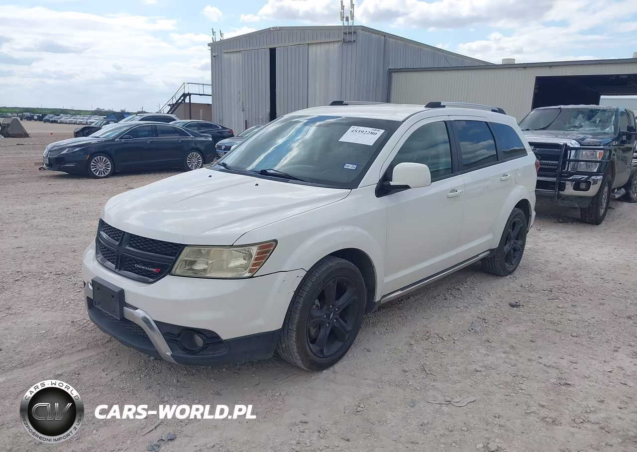 2018 Dodge Journey Crossroad VIN:3C4PDCGG4JT379077 - 2
