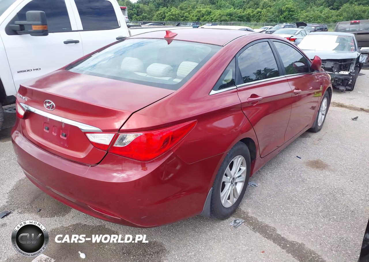 2013 Hyundai Sonata Gls VIN:5NPEB4AC4DH796521 - 4