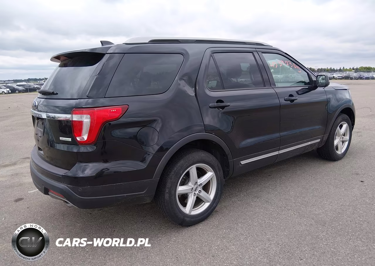 2019 Ford Explorer Xlt VIN:1FM5K7DH6KGB28807 - 4