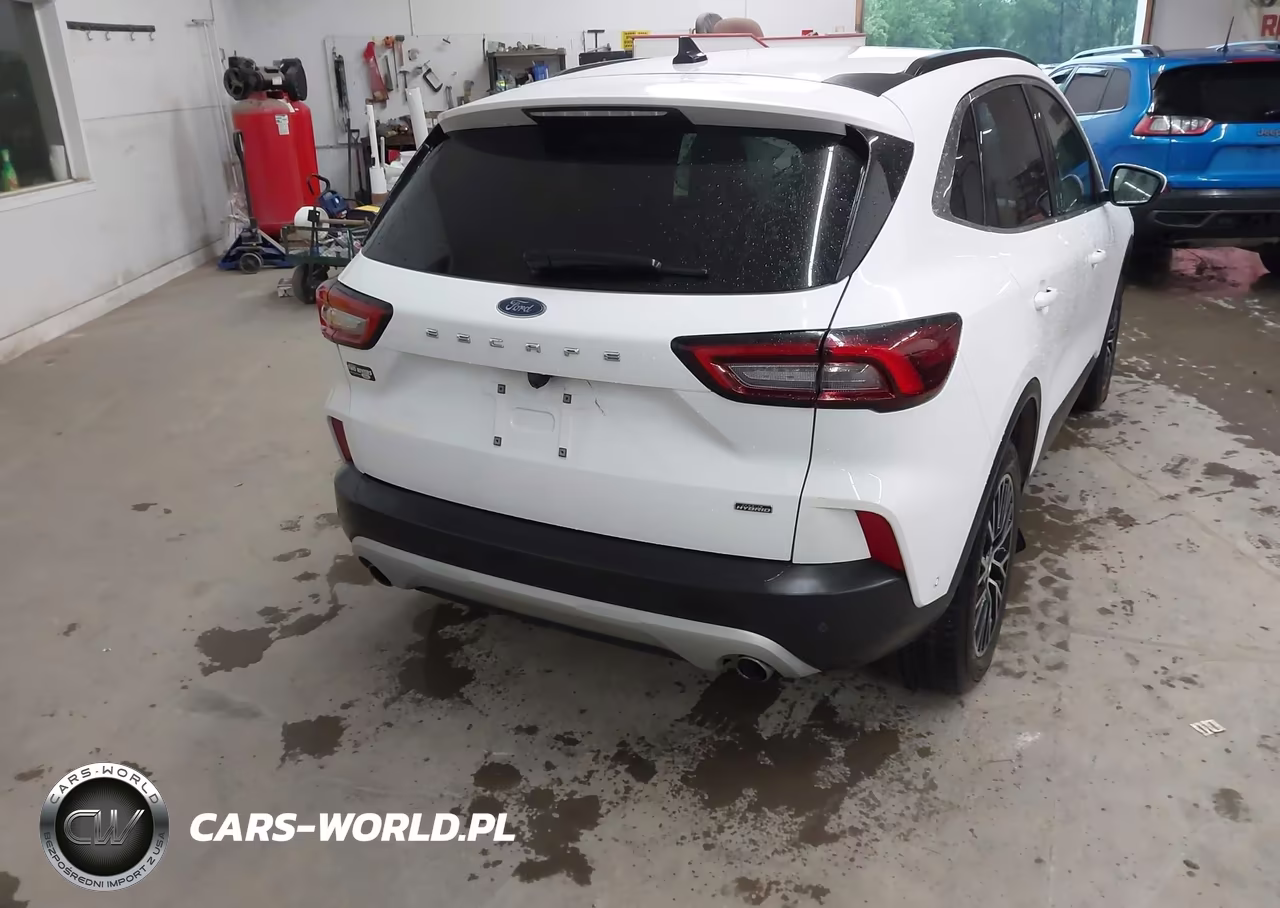 2023 Ford Escape Phev VIN:1FMCU0E14PUA75625 - 4