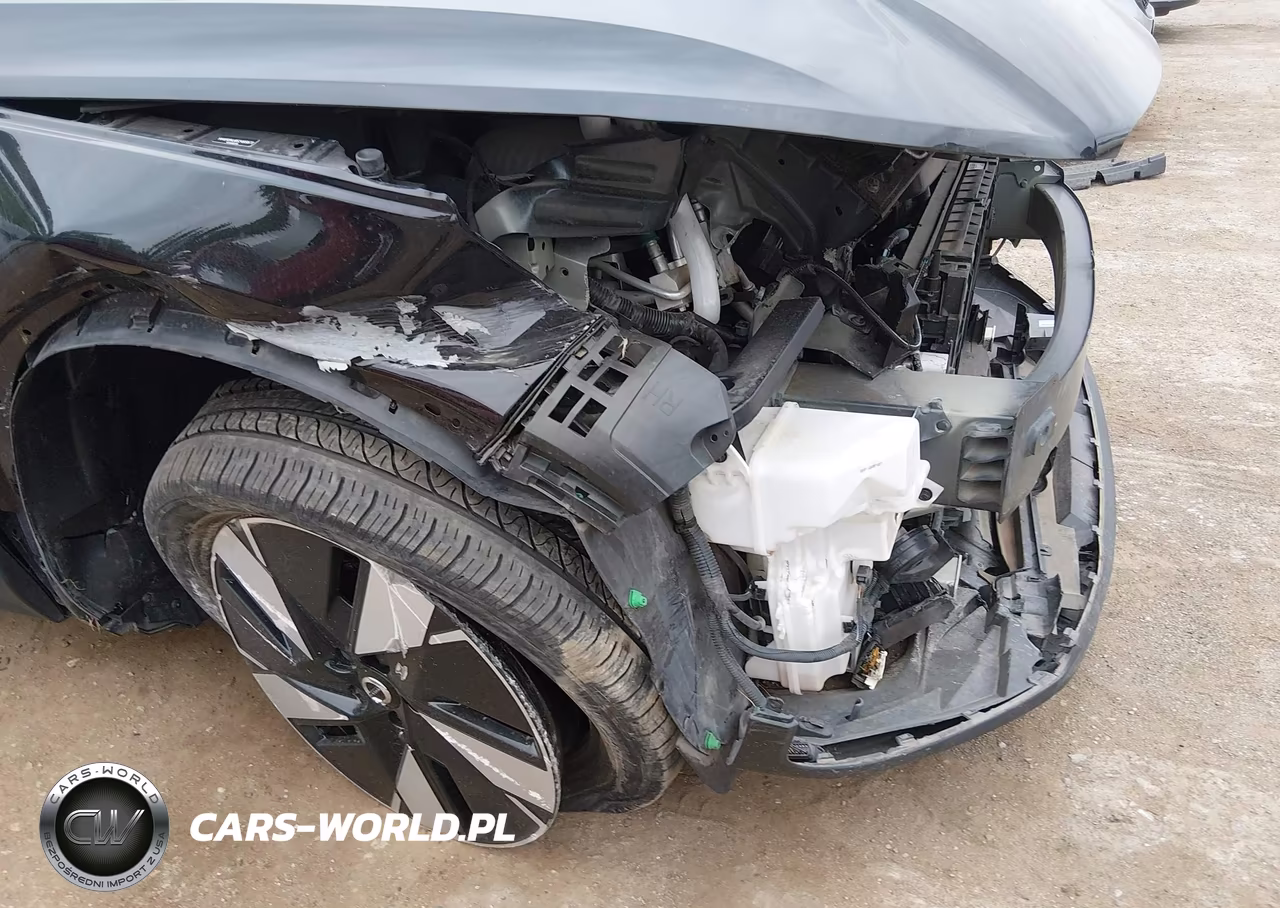 2025 Volvo Ex40 Core, Twin Motor, Fully Electric VIN:YV4ER3HJ0S2495671 - 12