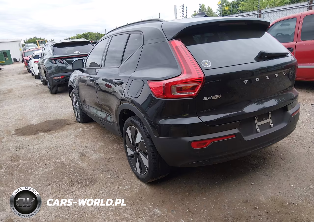 2025 Volvo Ex40 Core, Twin Motor, Fully Electric VIN:YV4ER3HJ0S2495671 - 3