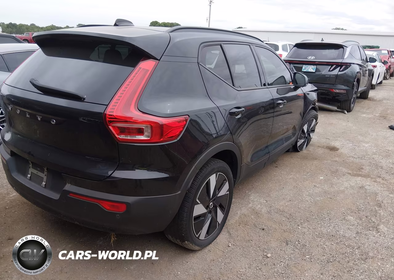 2025 Volvo Ex40 Core, Twin Motor, Fully Electric VIN:YV4ER3HJ0S2495671 - 4