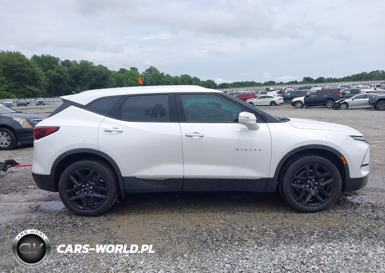 2025 Chevrolet Blazer Fwd Premier VIN:3GNKBFRSXSS162781 - 14