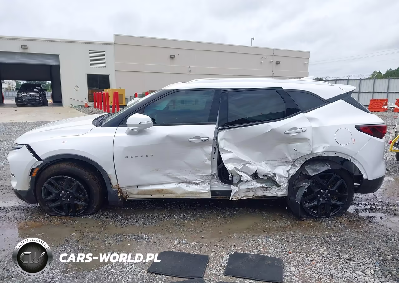 2025 Chevrolet Blazer Fwd Premier VIN:3GNKBFRSXSS162781 - 15