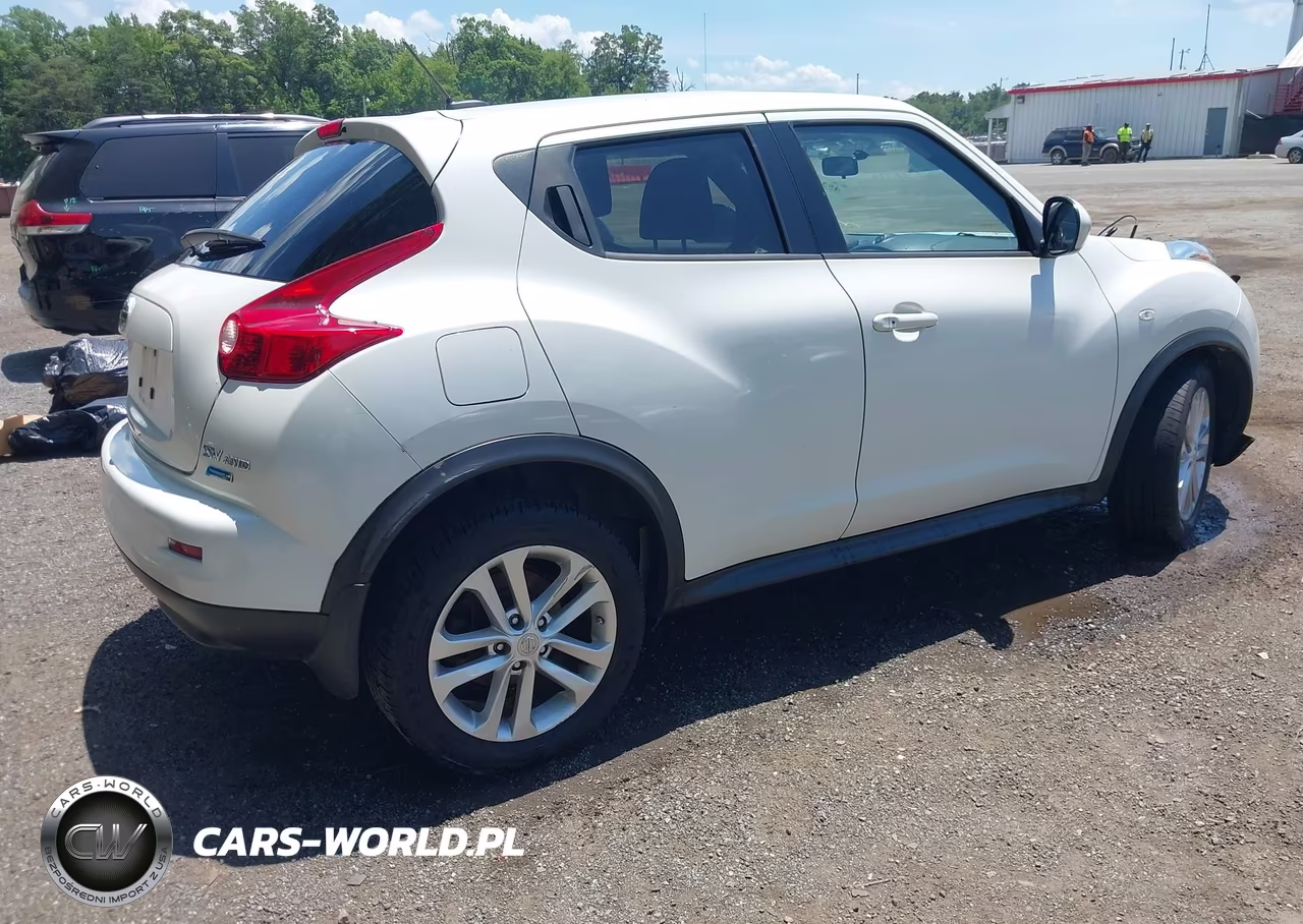 2014 Nissan Juke Sv VIN:JN8AF5MV5ET482898 - 4