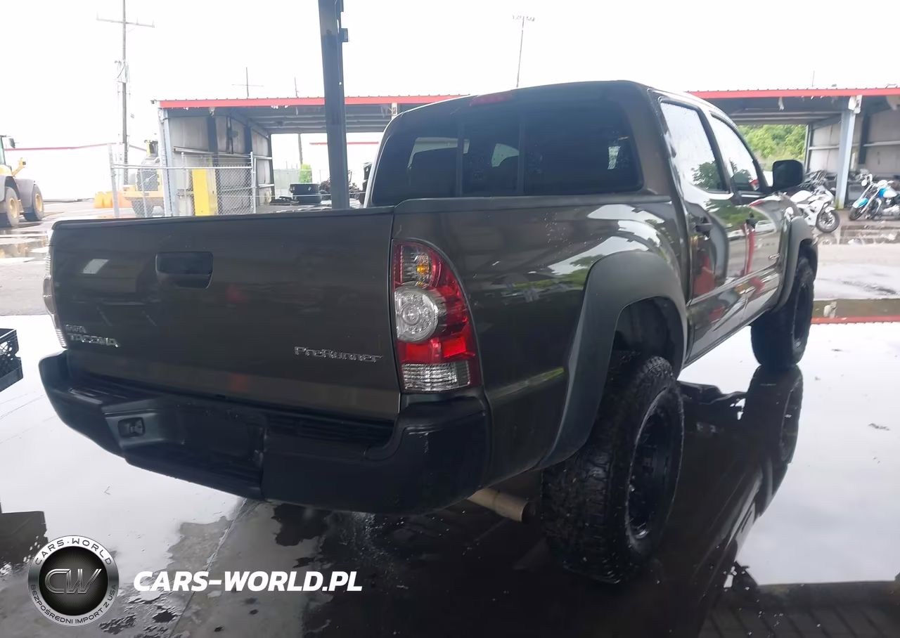 2011 Toyota Tacoma Prerunner VIN:5TFJX4GNXBX003779 - 4