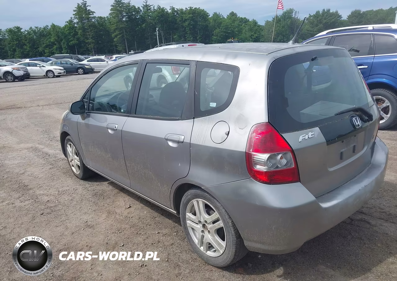 2007 Honda Fit VIN:JHMGD37467S067843 - 3