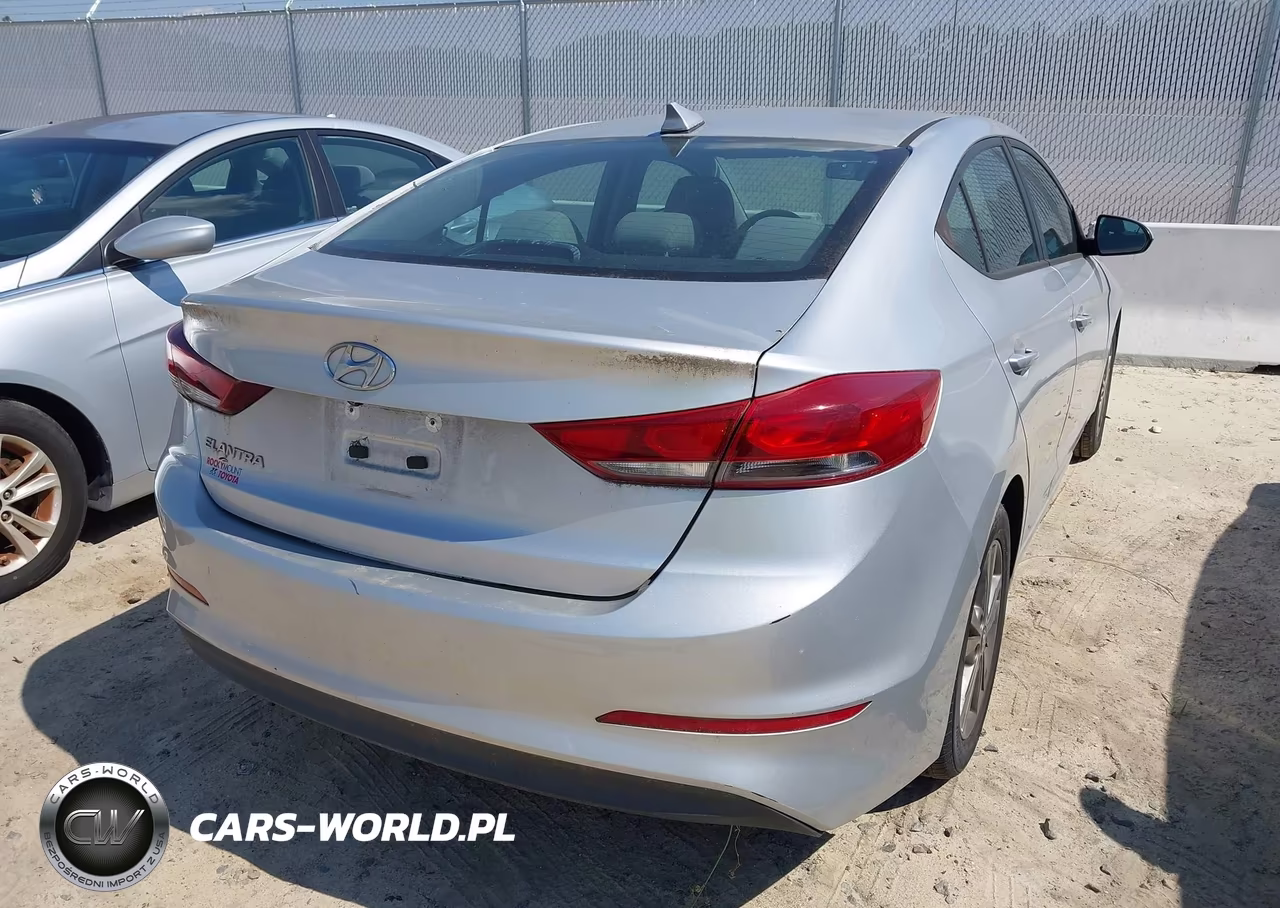 2018 Hyundai Elantra Sel VIN:5NPD84LFXJH267832 - 21