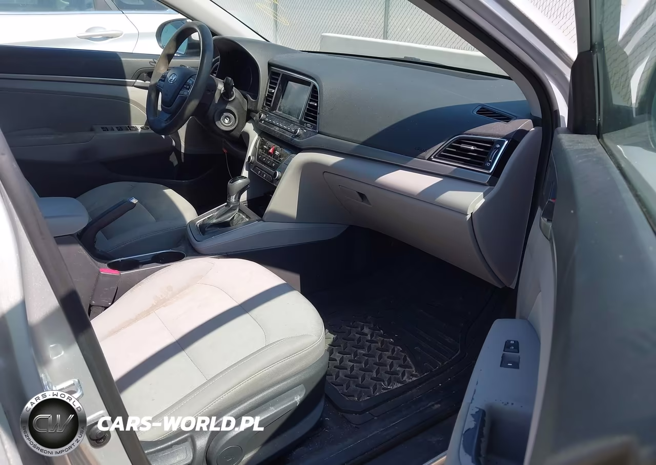 2018 Hyundai Elantra Sel VIN:5NPD84LFXJH267832 - 5