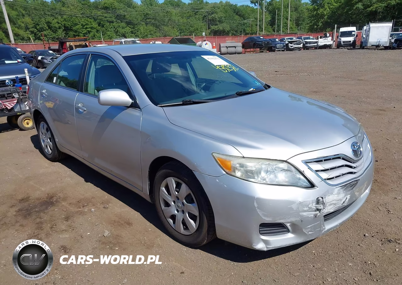 2010 Toyota Camry Le VIN:4T1BF3EK8AU534260 - 17