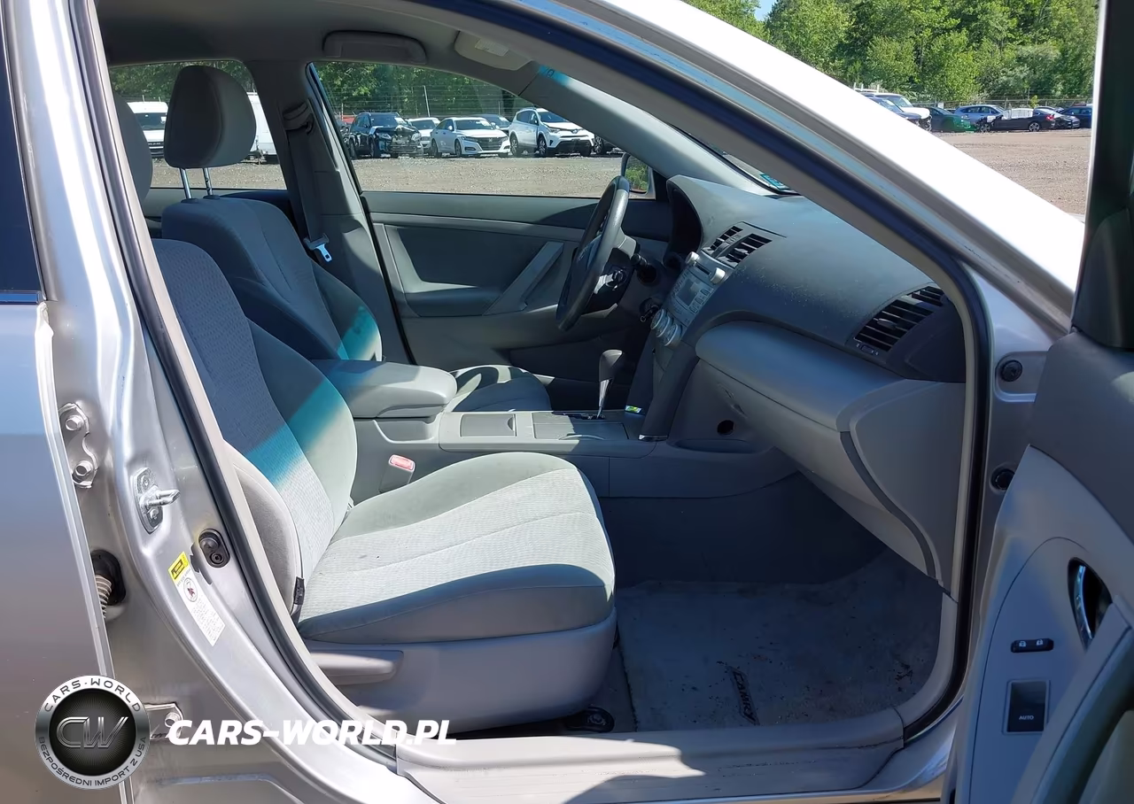 2010 Toyota Camry Le VIN:4T1BF3EK8AU534260 - 5
