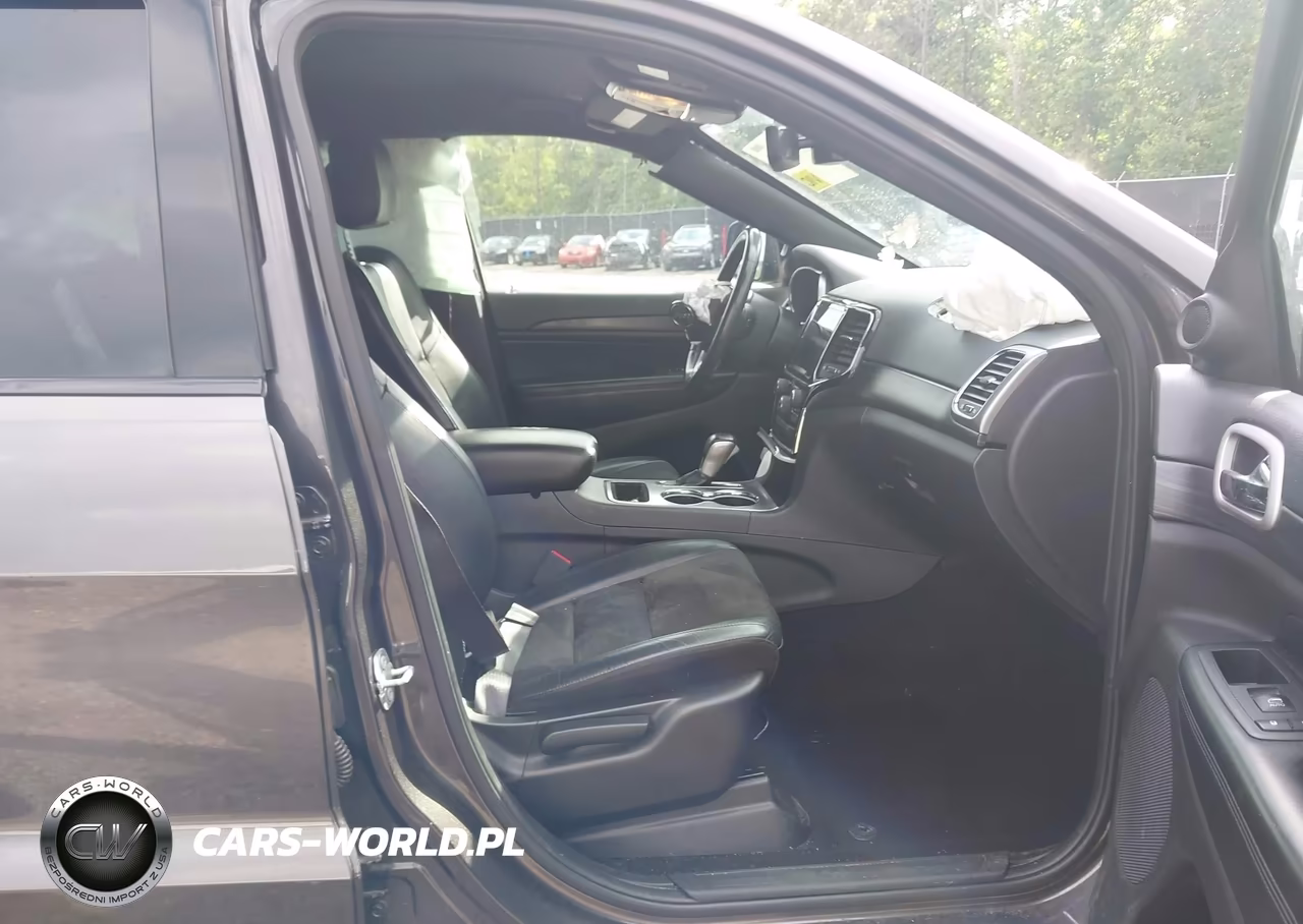 2020 Jeep Grand Cherokee Altitude 4X2 VIN:1C4RJEAG9LC268612 - 5