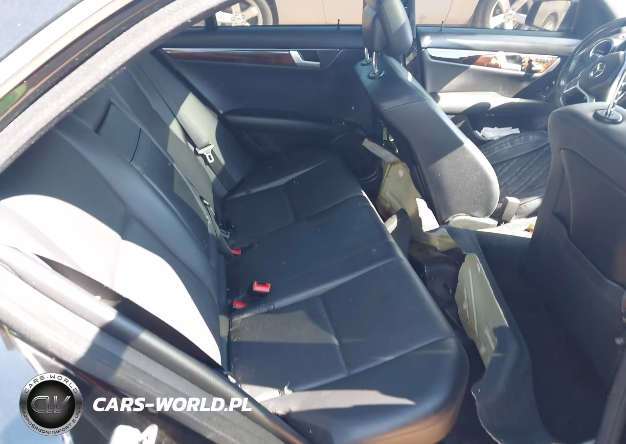2014 Mercedes-Benz C 250 Sport VIN:WDDGF4HB3EA966179 - 8