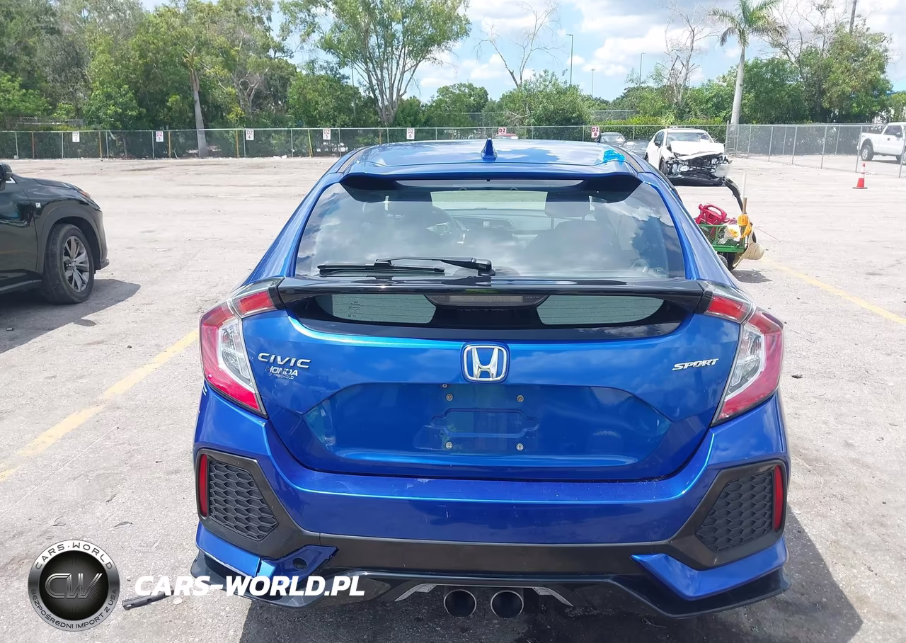 2018 Honda Civic Sport VIN:SHHFK7G49JU205145 - 15