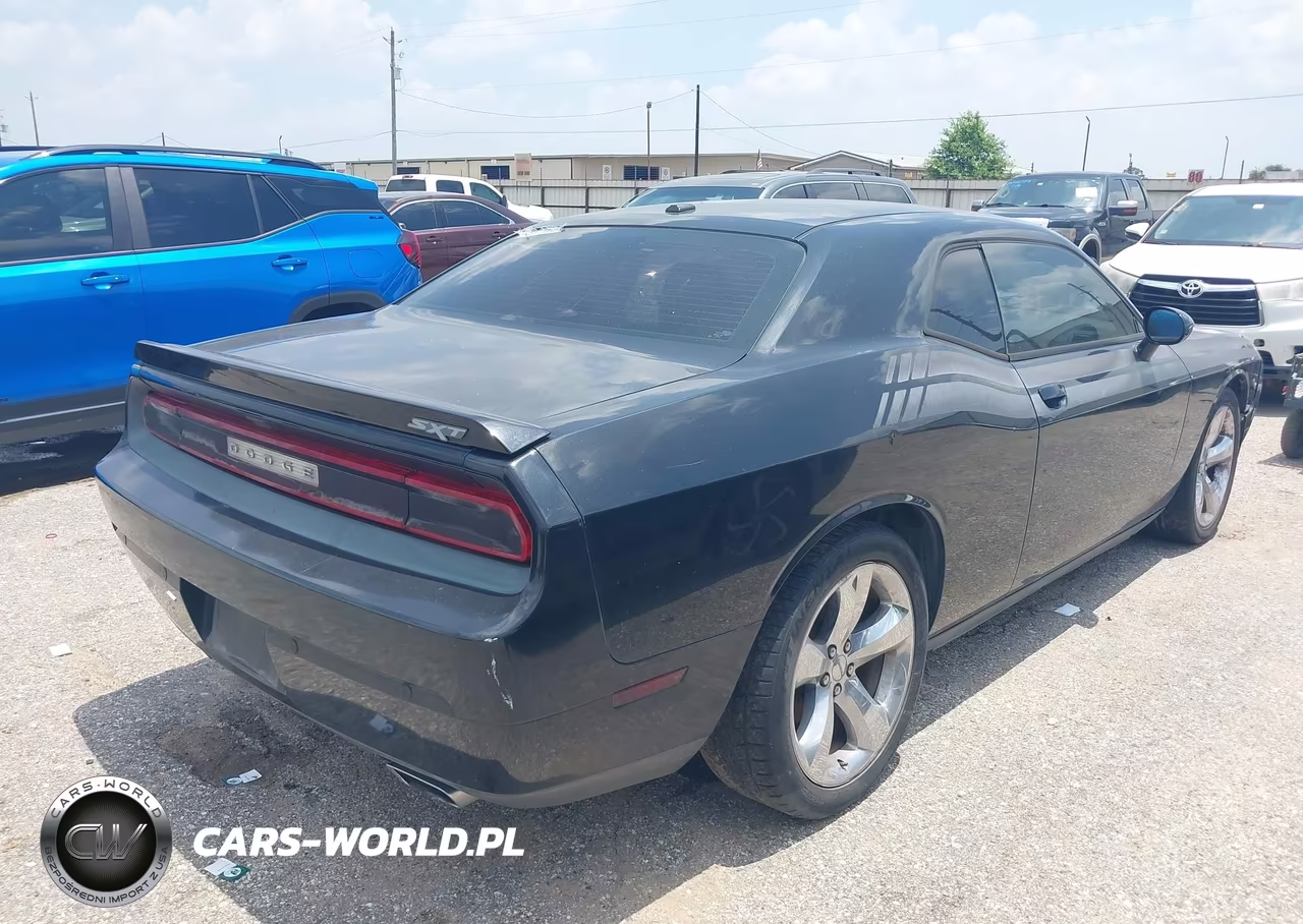 2014 Dodge Challenger Sxt Plus VIN:2C3CDYAGXEH270193 - 4
