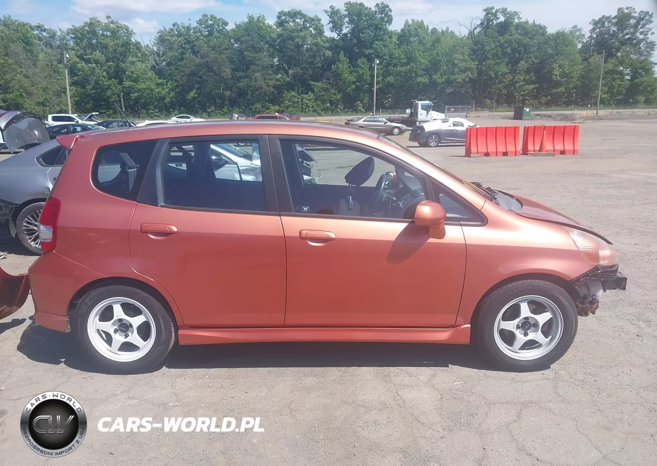 2007 Honda Fit Sport VIN:JHMGD38697S067075 - 13