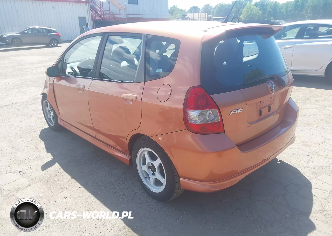 2007 Honda Fit Sport VIN:JHMGD38697S067075 - 3