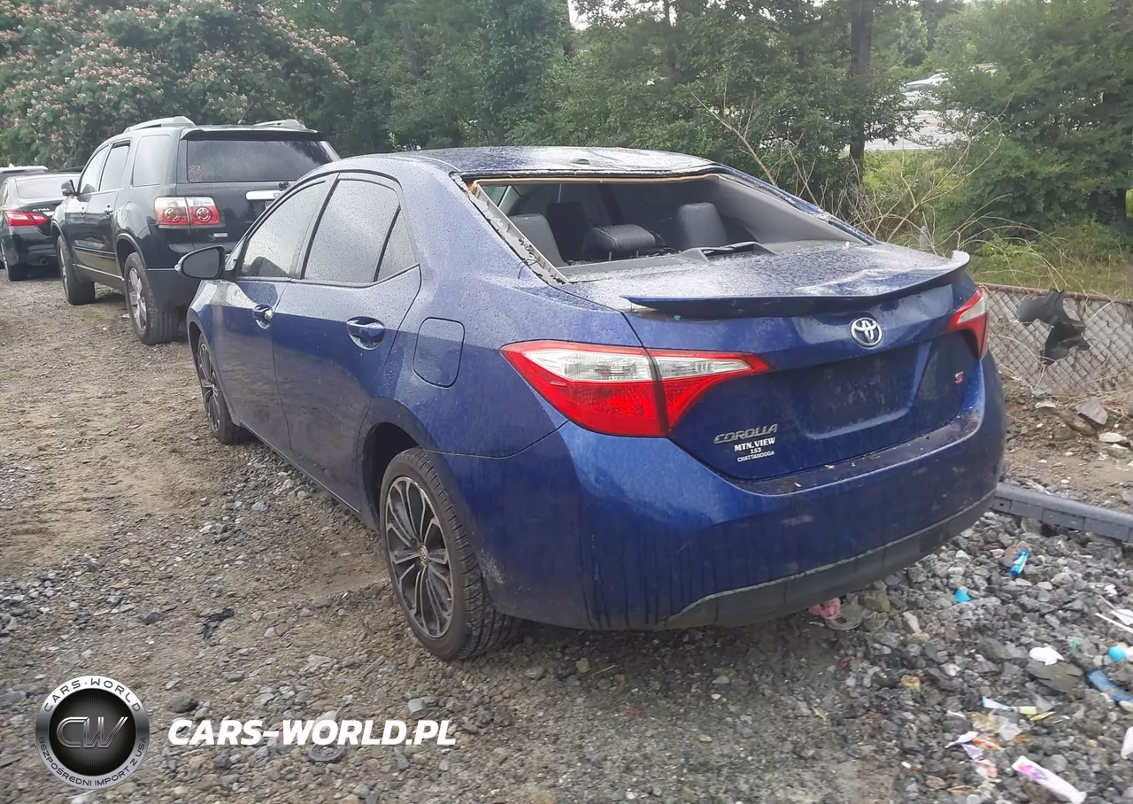 2015 Toyota Corolla S Plus VIN:2T1BURHEXFC367696 - 3