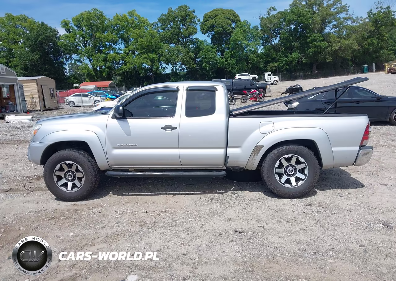 2013 Toyota Tacoma Prerunner V6 VIN:5TFTU4GN4DX031758 - 15