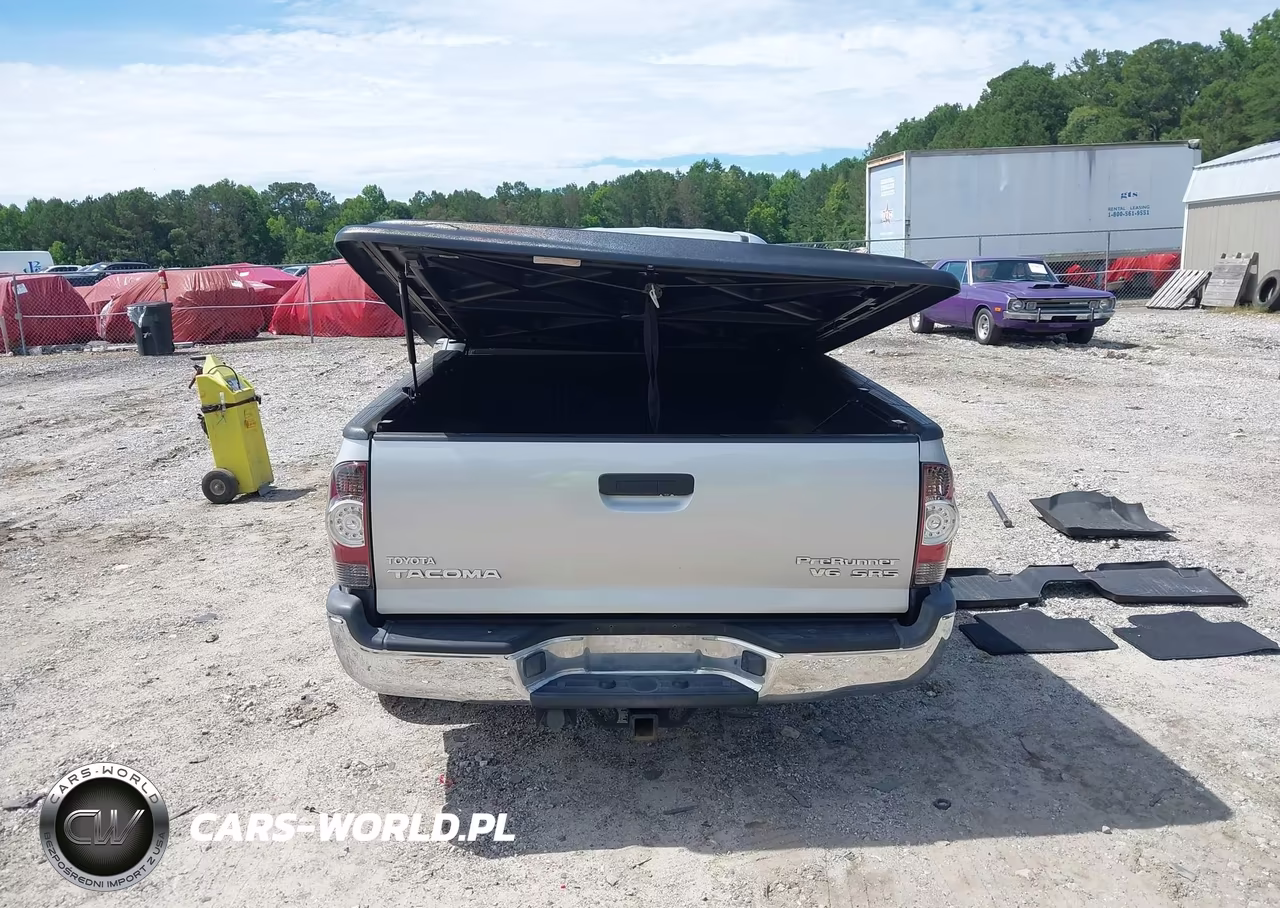 2013 Toyota Tacoma Prerunner V6 VIN:5TFTU4GN4DX031758 - 17