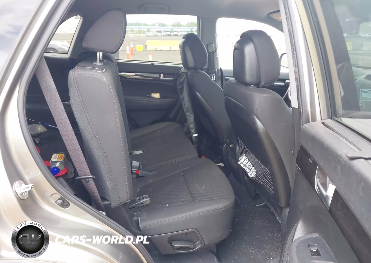 2014 Kia Sorento Lx VIN:5XYKT4A6XEG431909 - 8