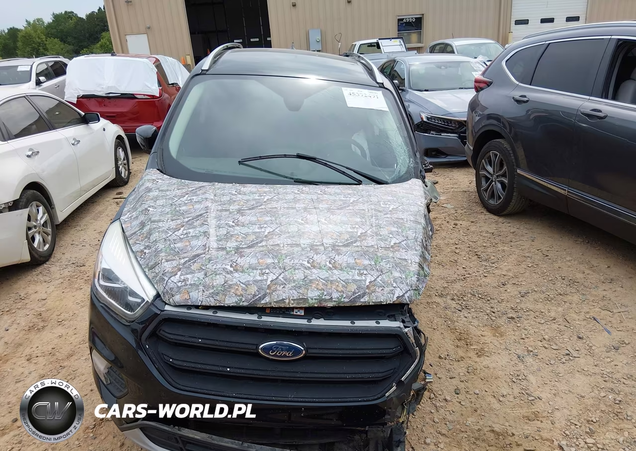 2018 Ford Escape Titanium VIN:1FMCU9J96JUB50509 - 12