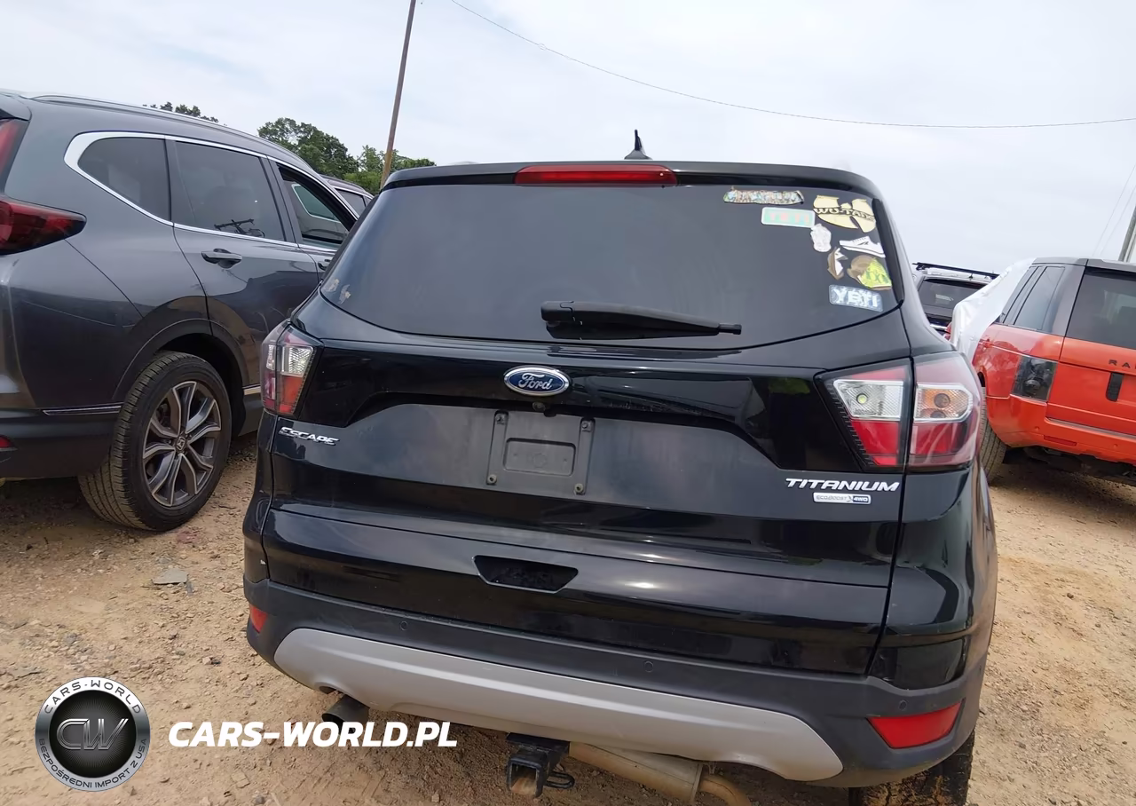 2018 Ford Escape Titanium VIN:1FMCU9J96JUB50509 - 16