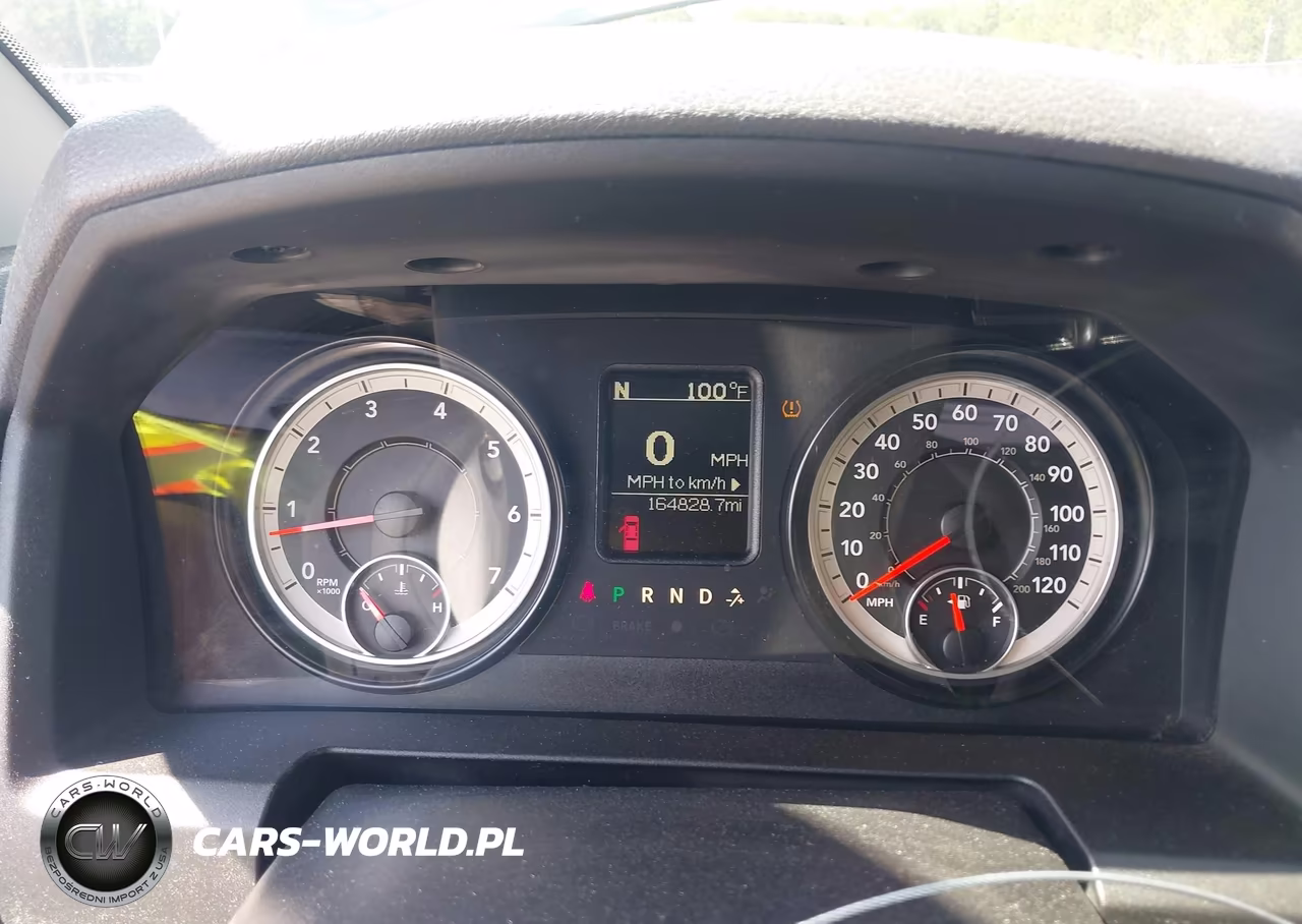 2016 Ram 1500 Express VIN:3C6RR6KT6GG135844 - 7