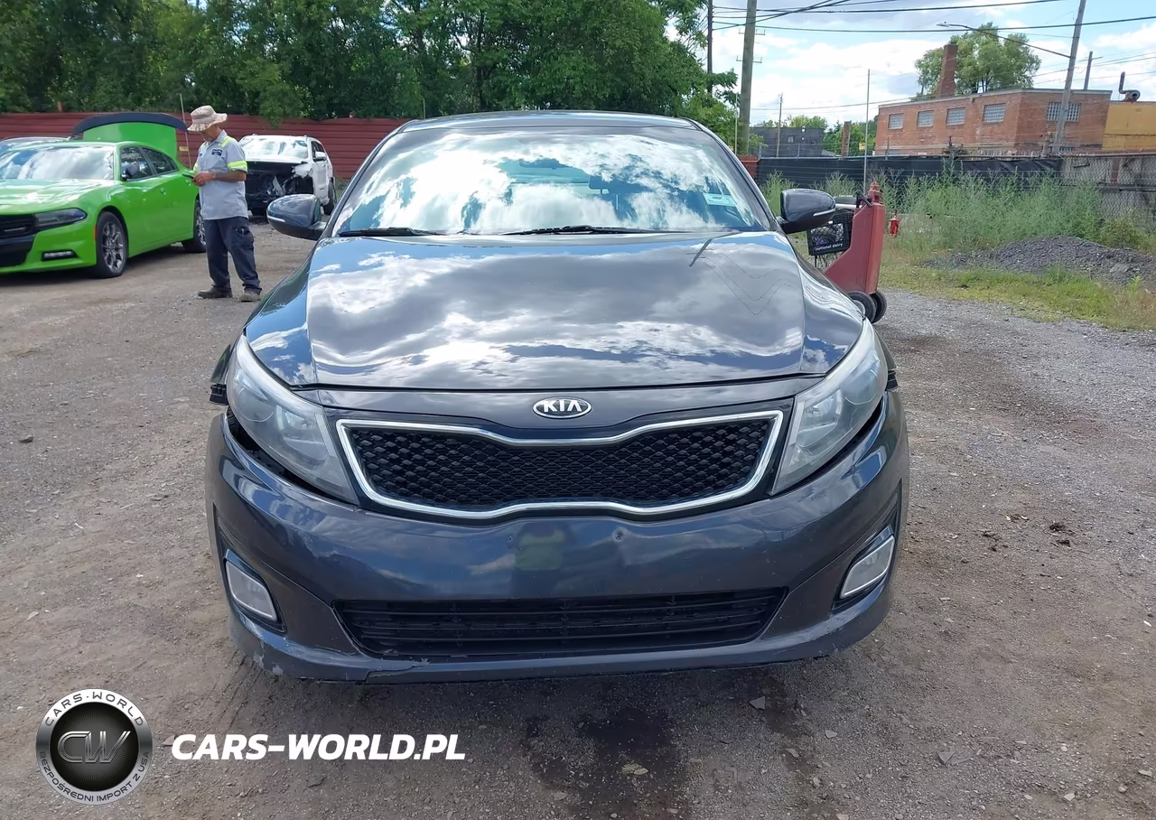 2015 Kia Optima Lx VIN:5XXGM4A70FG436912 - 12