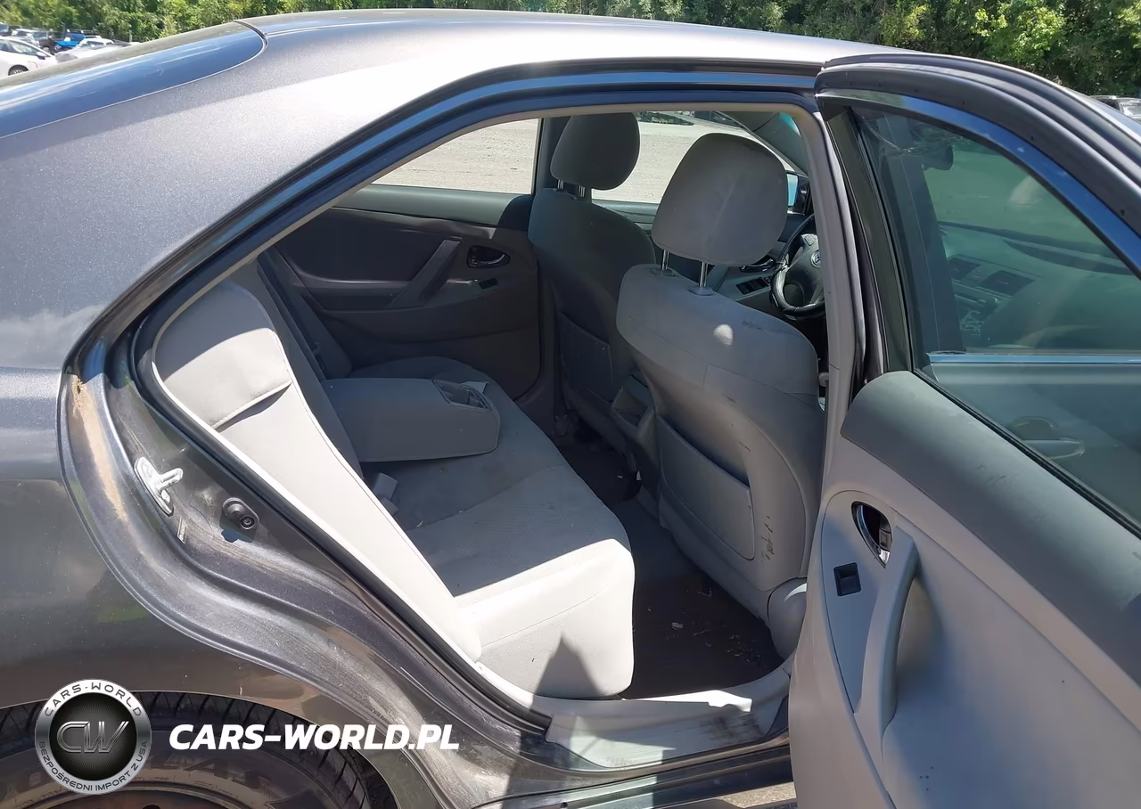2009 Toyota Camry Le VIN:4T4BE46K09R062483 - 8