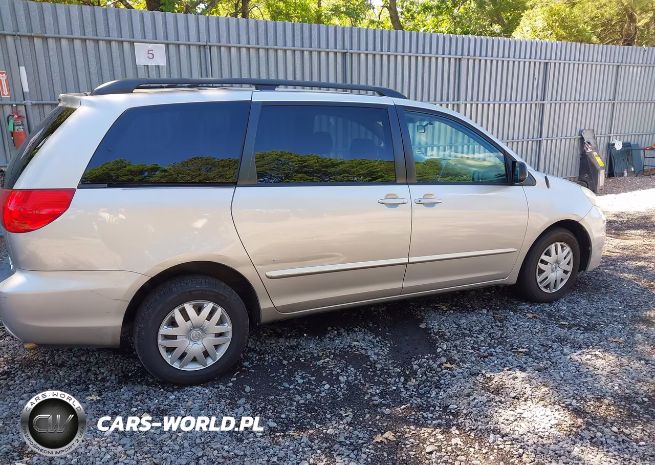 2007 Toyota Sienna Le VIN:5TDZK23C57S061676 - 6