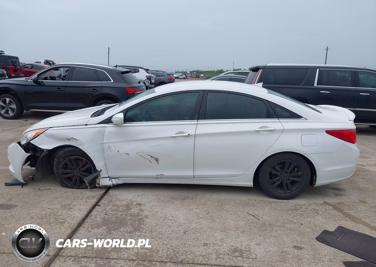 2013 Hyundai Sonata Gls VIN:5NPEB4AC3DH646173 - 14