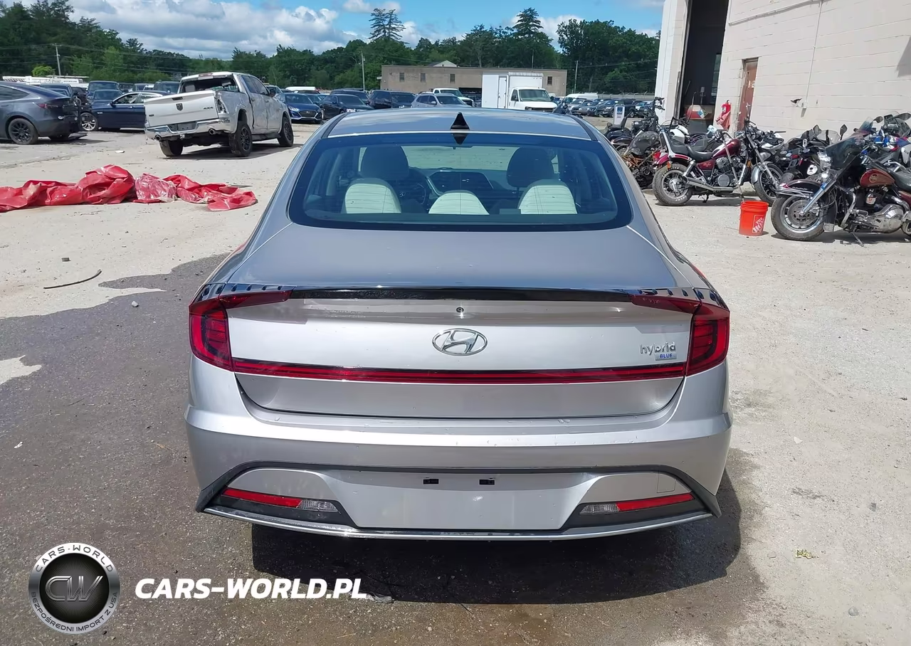 2021 Hyundai Sonata Blue VIN:KMHL24JJ1MA030884 - 16