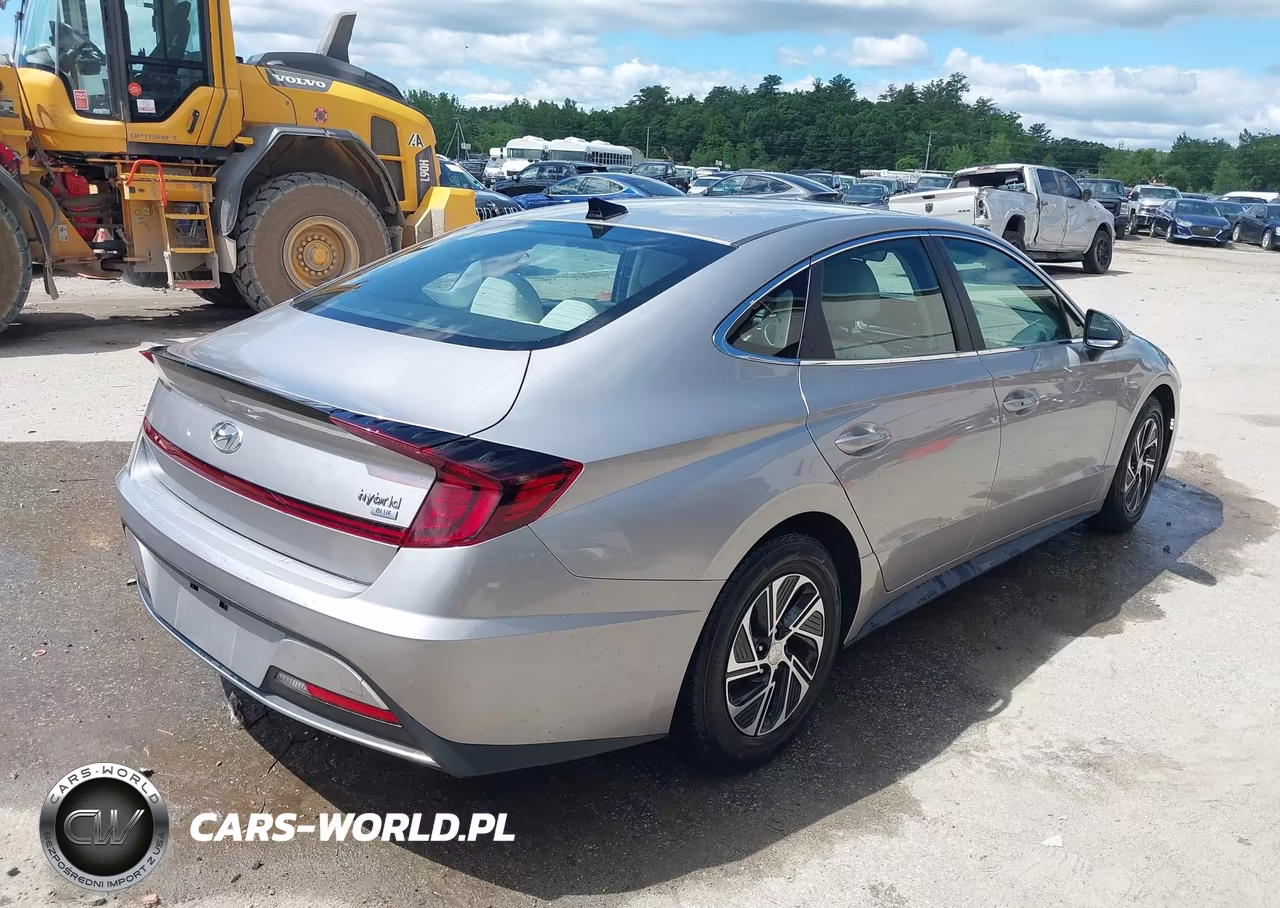 2021 Hyundai Sonata Blue VIN:KMHL24JJ1MA030884 - 4