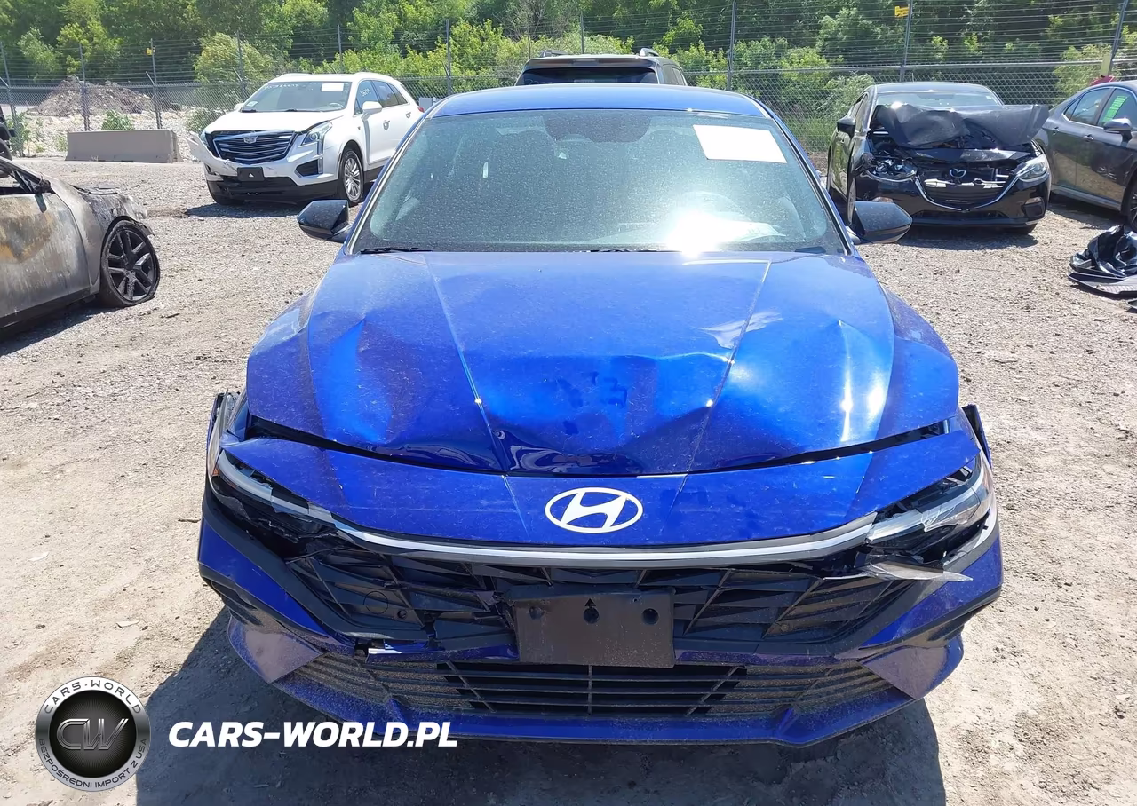 2026 Hyundai Elantra Sel Sport VIN:KMHLM4DG9TU120369 - 12