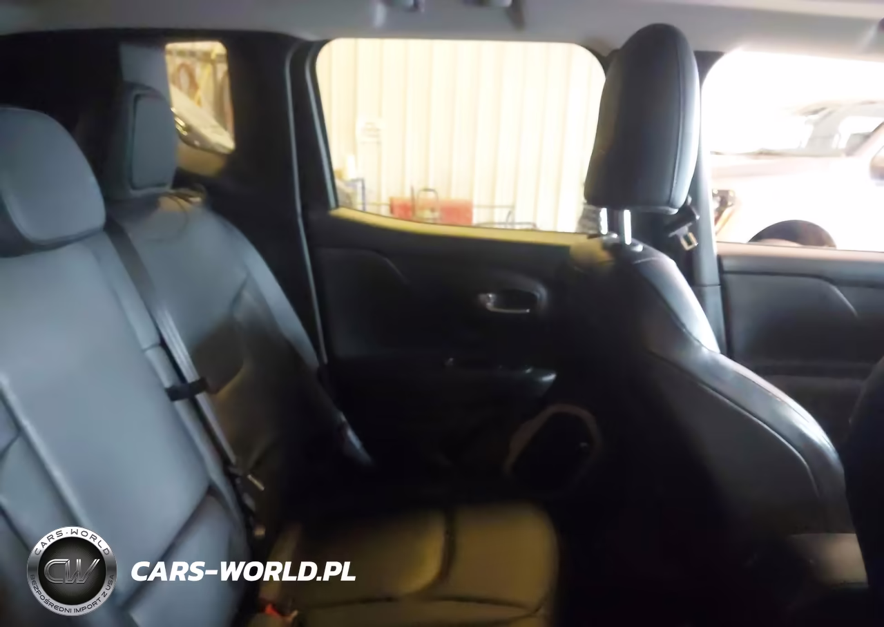 2016 Jeep Renegade Limited VIN:ZACCJBDTXGPD46586 - 8