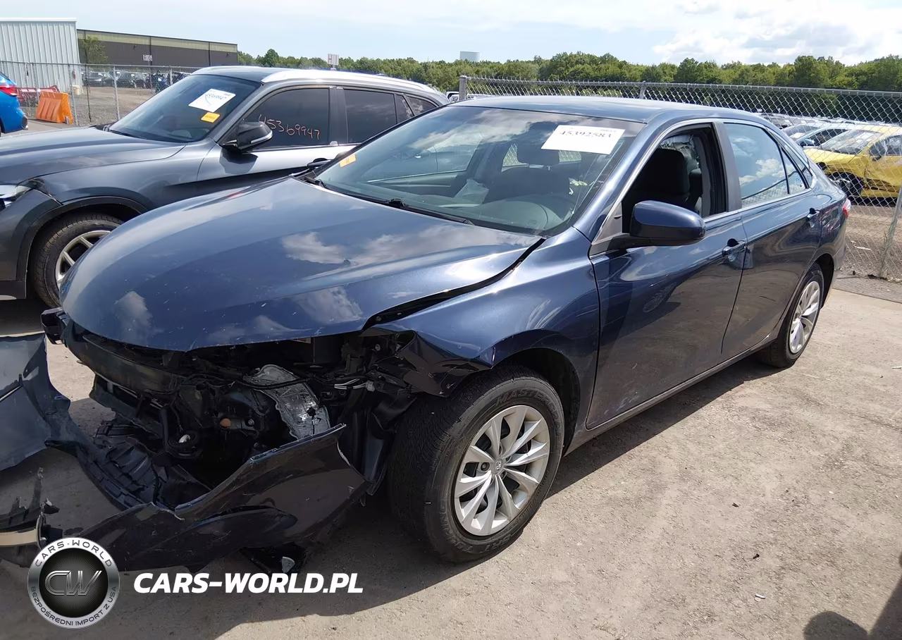 2017 Toyota Camry Le VIN:4T1BF1FK5HU779210 - 2