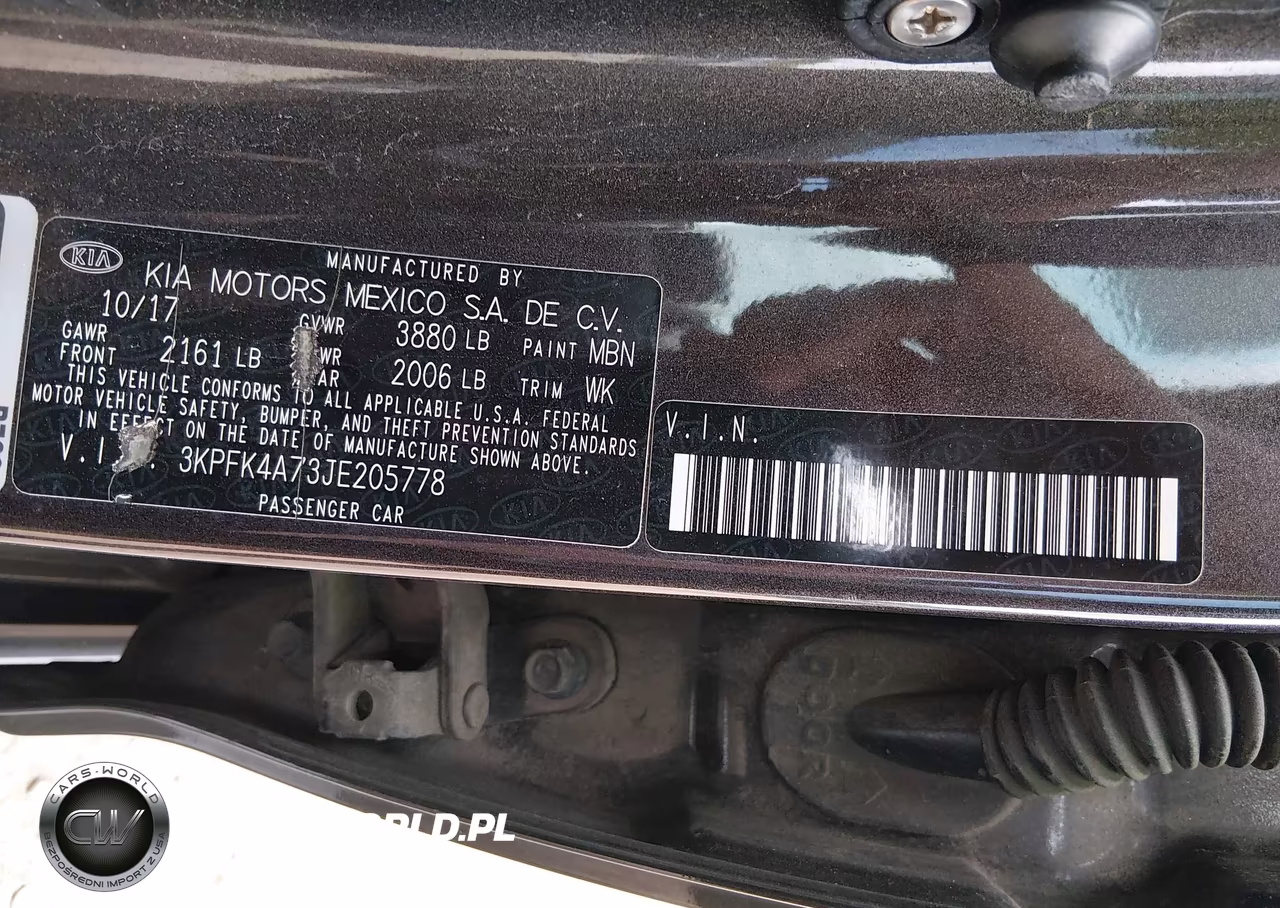 2018 Kia Forte Lx VIN:3KPFK4A73JE205778 - 9