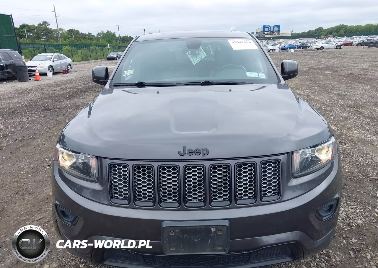 2015 Jeep Grand Cherokee Altitude VIN:1C4RJFAG1FC224887 - 12