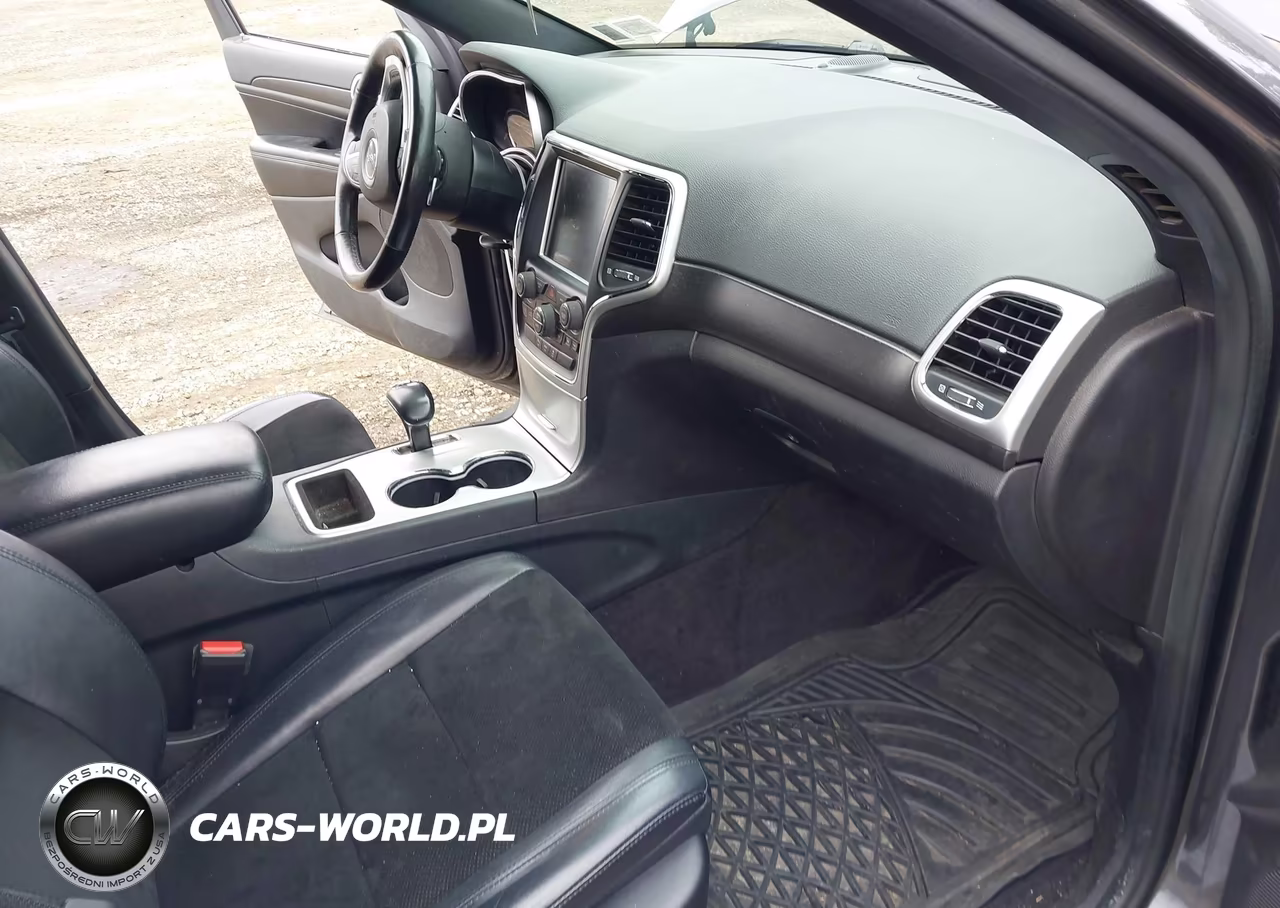 2015 Jeep Grand Cherokee Altitude VIN:1C4RJFAG1FC224887 - 5
