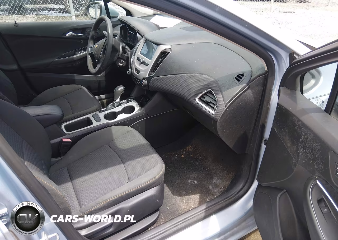 2017 Chevrolet Cruz VIN:1G1BC5SM3H7191650 - 5