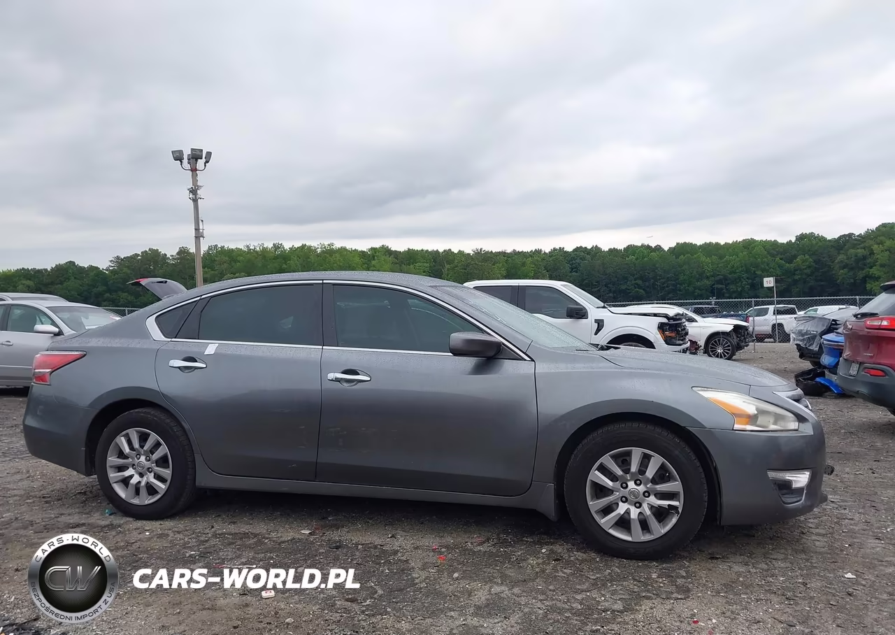 2015 Nissan Altima 2.5 S VIN:1N4AL3AP6FC142441 - 13