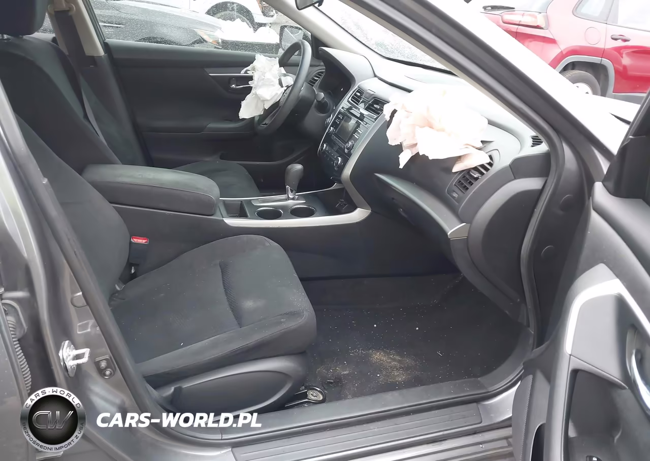 2015 Nissan Altima 2.5 S VIN:1N4AL3AP6FC142441 - 5